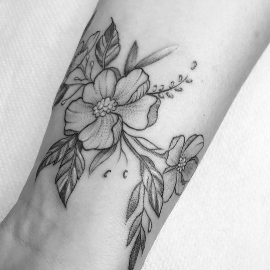 Top more than 82 spanish flower tattoo best