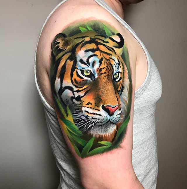 Water Colour Style Tigers And Sunflowers Tattoo by the Apprentice at Heart  for Art Tattoo Shop Manchester - Heart for Art - Tattoo Shop - Manchester -  Blog - Heart for Art -